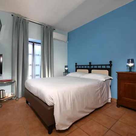Amalia Cascina In Langa Guest House Monforte D'Alba Exterior photo